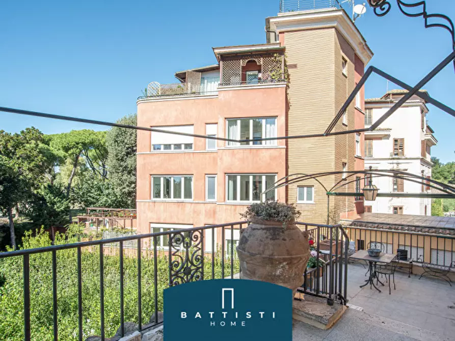 Immagine 15 di Attico in affitto  in Via di San Teodoro a Roma