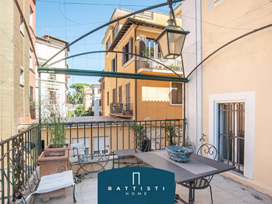 Immagine 31 di Attico in affitto  in Via di San Teodoro a Roma