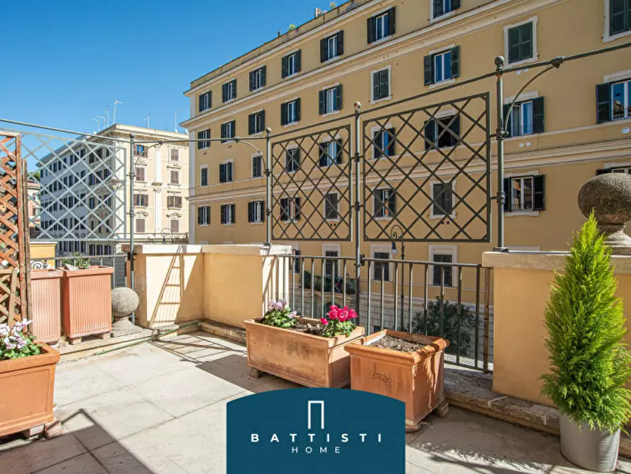 Immagine 35 di Attico in affitto  in Via di San Teodoro a Roma