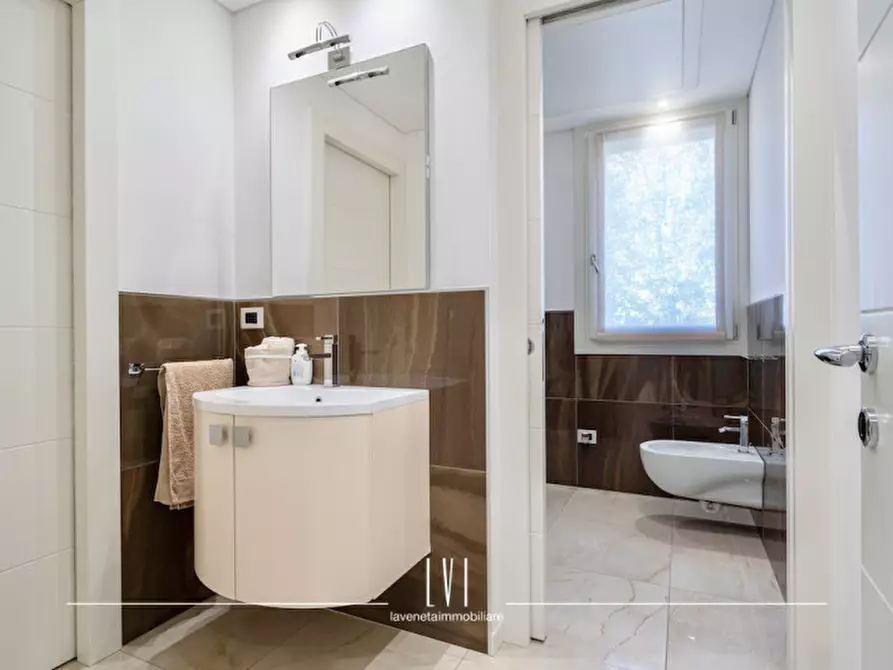 Immagine 19 di Villa in vendita  in via Bosco 2 a Noventa Di Piave