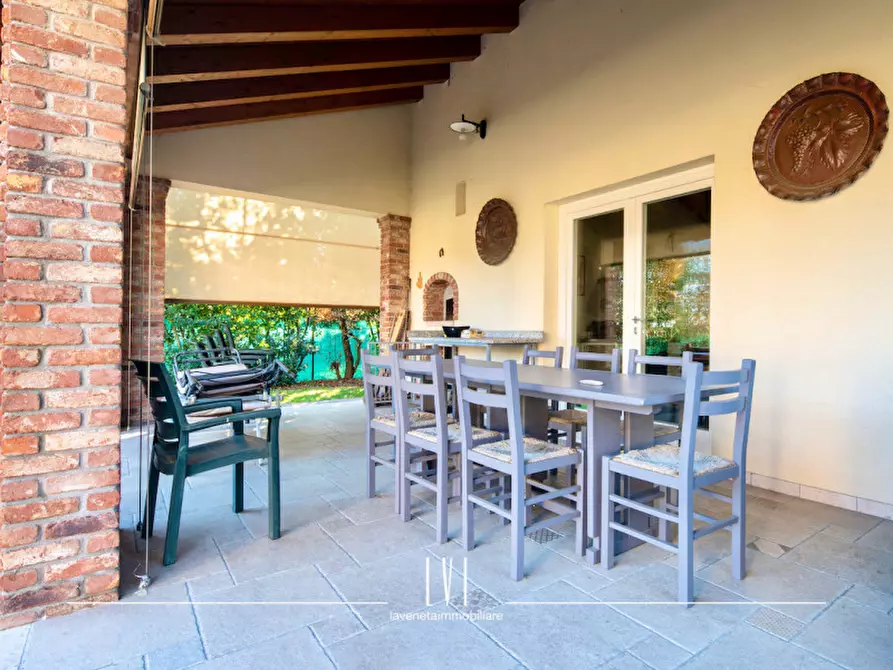 Immagine 43 di Villa in vendita  in via Bosco 2 a Noventa Di Piave