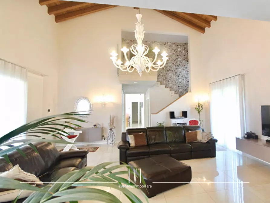 Immagine 46 di Villa in vendita  in via Bosco 2 a Noventa Di Piave