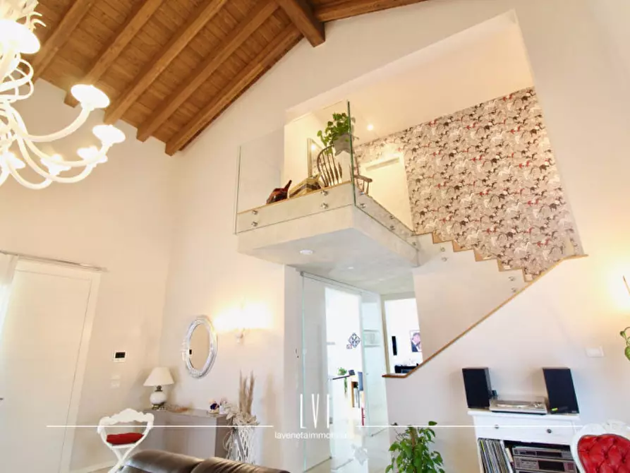 Immagine 49 di Villa in vendita  in via Bosco 2 a Noventa Di Piave