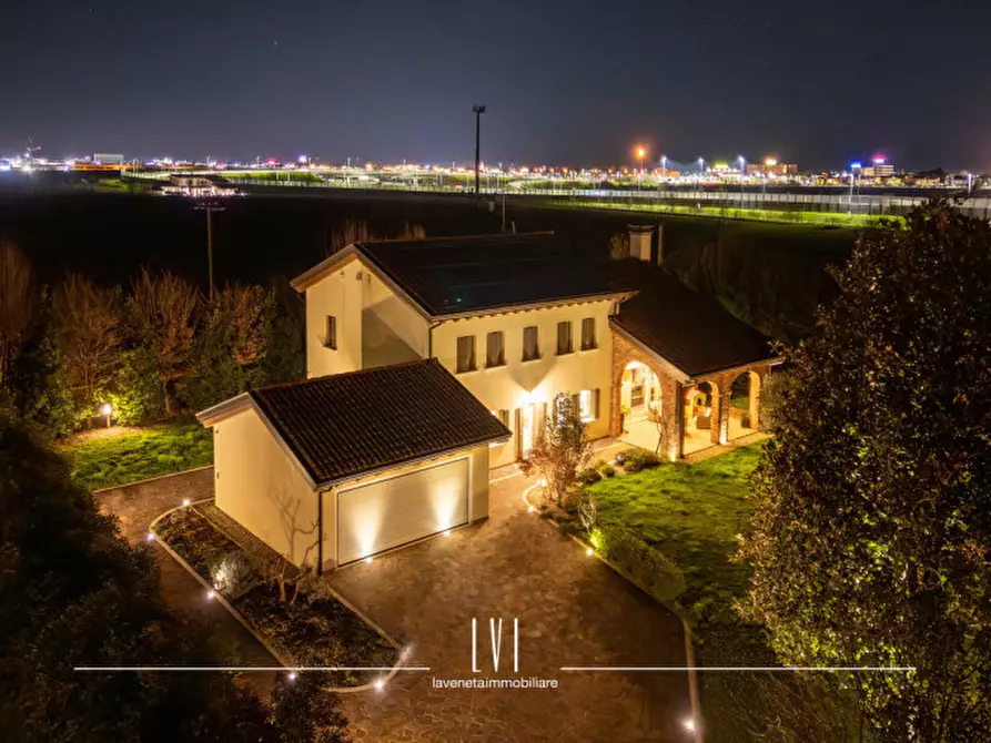 Immagine 53 di Villa in vendita  in via Bosco 2 a Noventa Di Piave