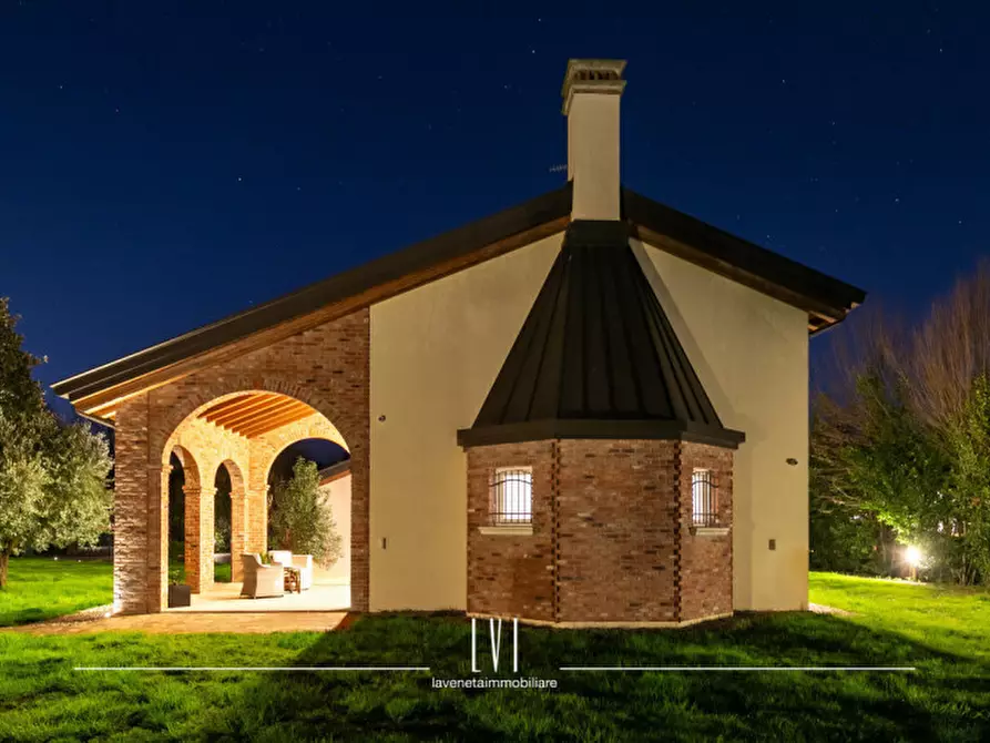 Immagine 58 di Villa in vendita  in via Bosco 2 a Noventa Di Piave