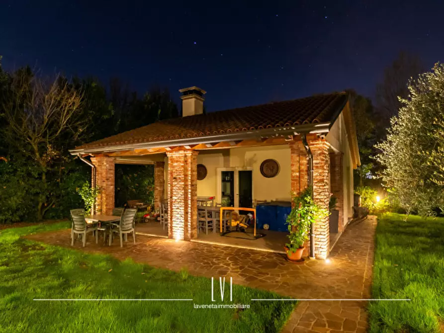 Immagine 60 di Villa in vendita  in via Bosco 2 a Noventa Di Piave