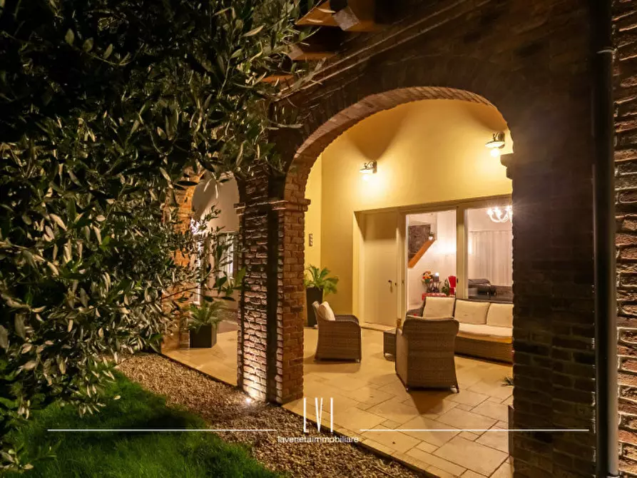 Immagine 61 di Villa in vendita  in via Bosco 2 a Noventa Di Piave