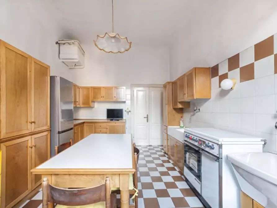 Immagine 12 di Appartamento in vendita  in CORSO VITTORIO EMANUELE II a Pescara