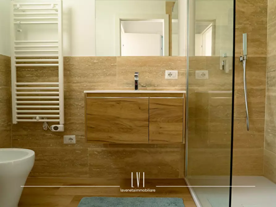 Immagine 29 di Appartamento in vendita  in Via dell'Angelo 39 a Jesolo