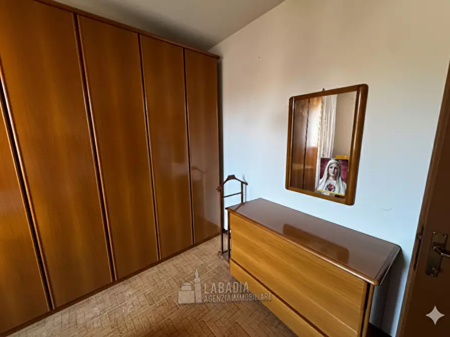 Immagine 37 di Appartamento in affitto  in Via Gustavo Resemini 125 - 89 a Trecenta