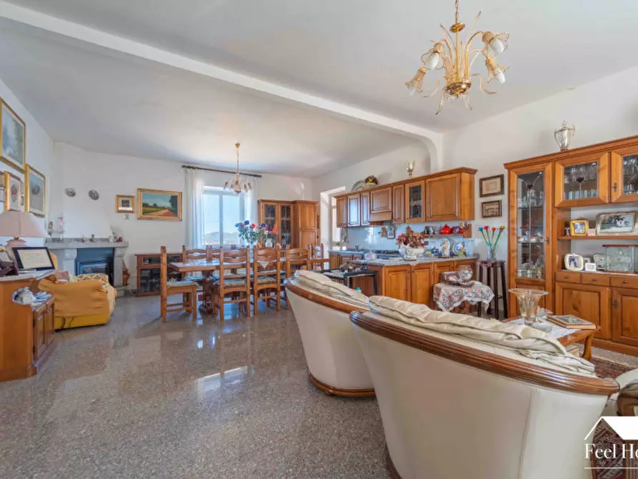 Immagine 5 di Villa in vendita  a Olbia
