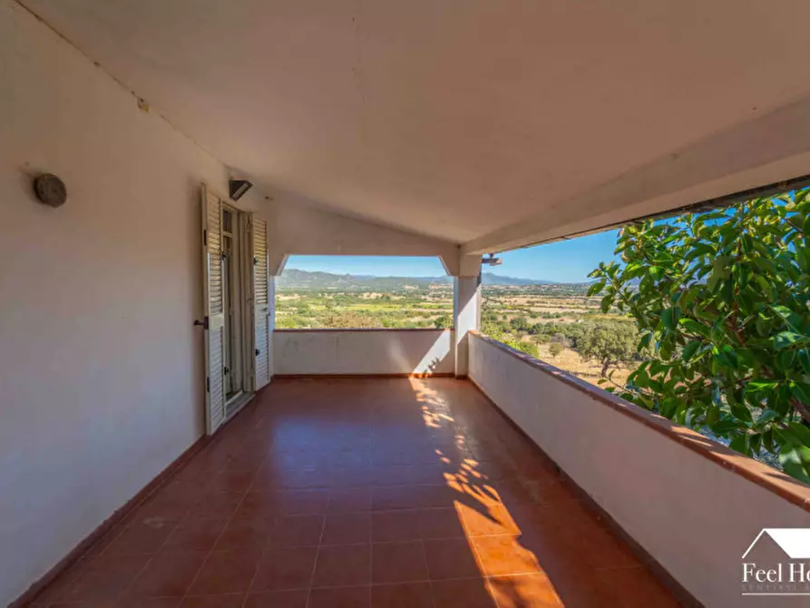 Immagine 16 di Villa in vendita  a Olbia