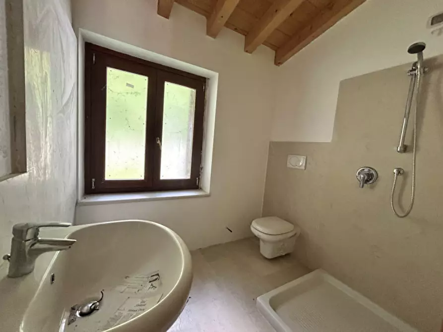 Immagine 13 di Villetta a schiera in vendita  in Via Don Giuseppe Padovani a Selva Di Progno