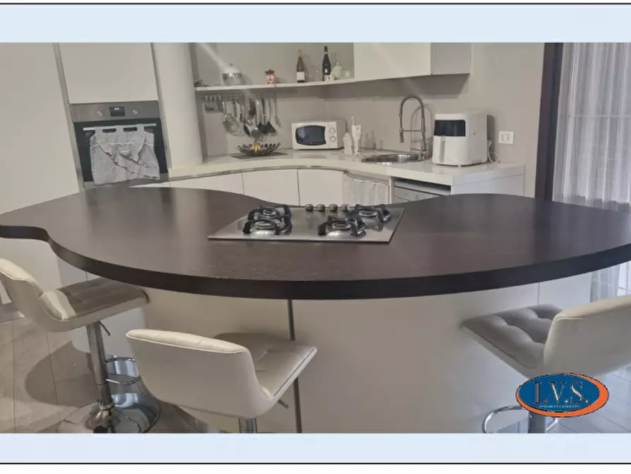 Immagine 5 di Appartamento in vendita  in Piazza Umberto I N. 23 a Camisano Vicentino