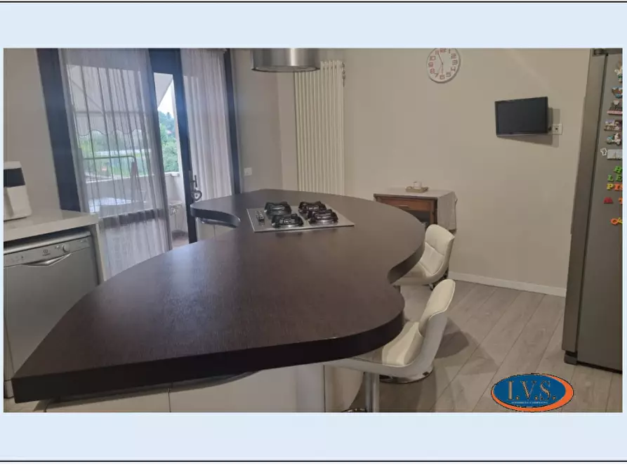 Immagine 6 di Appartamento in vendita  in Piazza Umberto I N. 23 a Camisano Vicentino