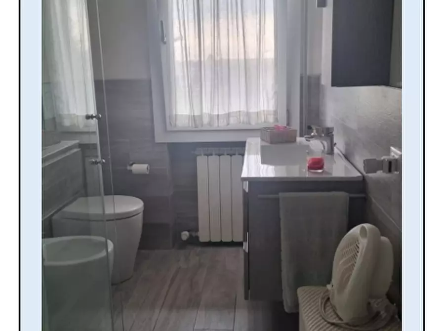 Immagine 17 di Appartamento in vendita  in Piazza Umberto I N. 23 a Camisano Vicentino