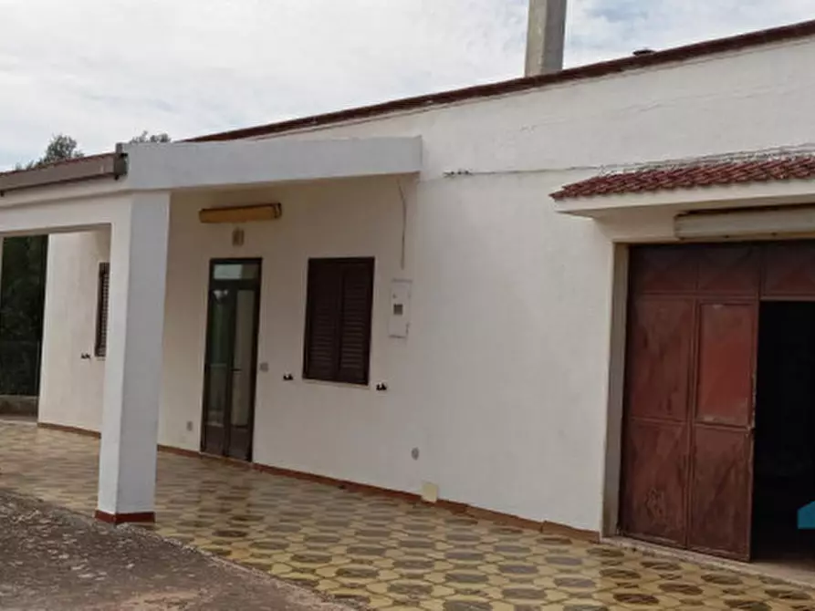 Immagine 18 di Villa in vendita  in Contrada San Giovanni a Ceglie Messapico