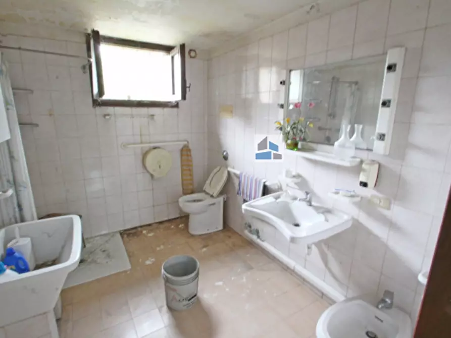 Immagine 7 di Rustico / casale in vendita  in via desman 106 a Santa Maria Di Sala