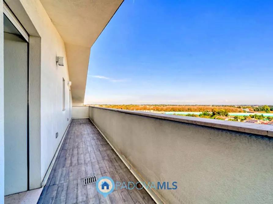 Immagine 36 di Attico in vendita  in Via Armando Diaz a Vigonza