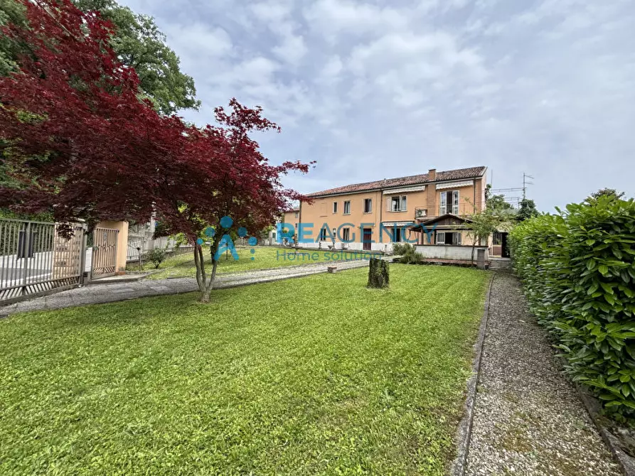 Immagine 2 di Casa indipendente in vendita  in Strada Biron di Sotto a Vicenza