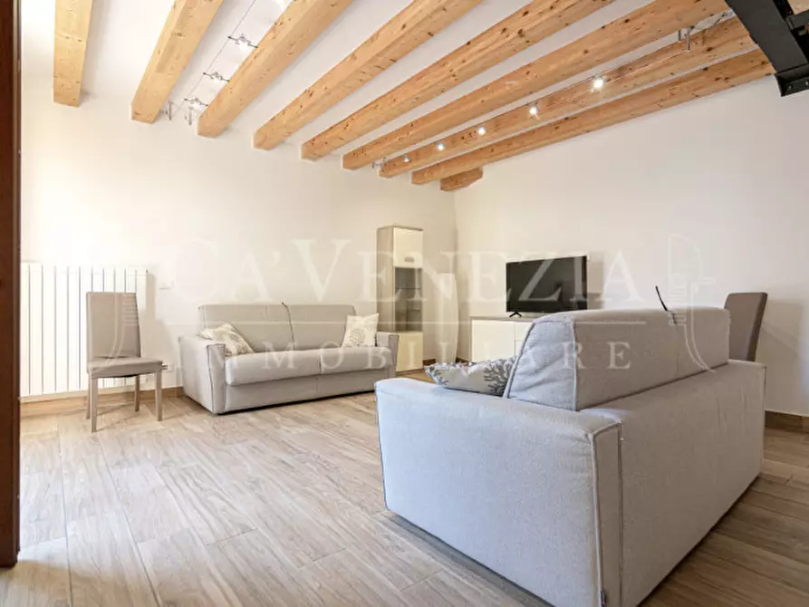 Immagine 5 di Appartamento in vendita  a Venezia