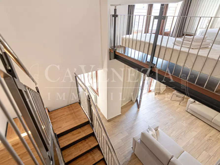 Immagine 19 di Appartamento in vendita  a Venezia