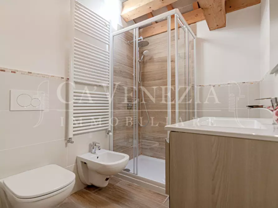 Immagine 25 di Appartamento in vendita  a Venezia