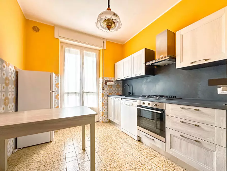 Immagine 1 di Appartamento in vendita  in VIA DUCA D'AOSTA 21 a Borgosesia