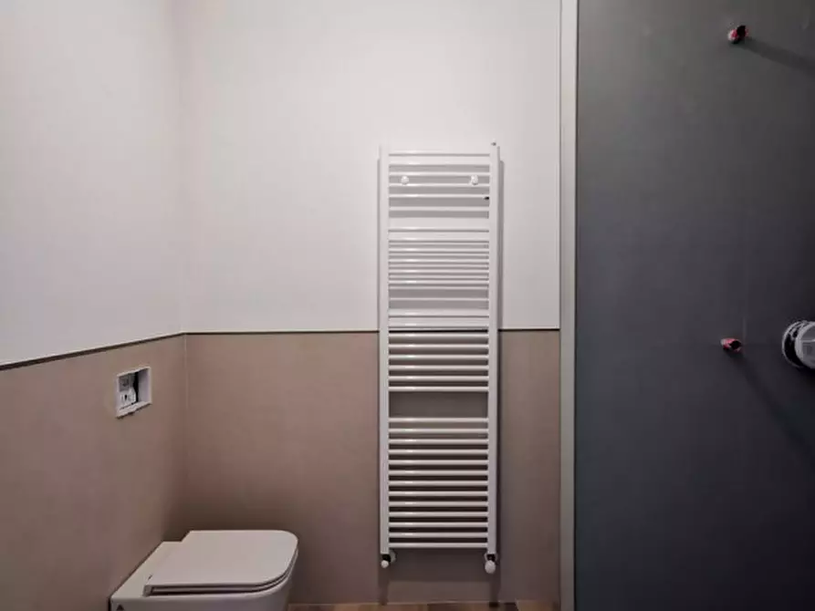 Immagine 10 di Appartamento in vendita  in Via Sclavons a Cordenons