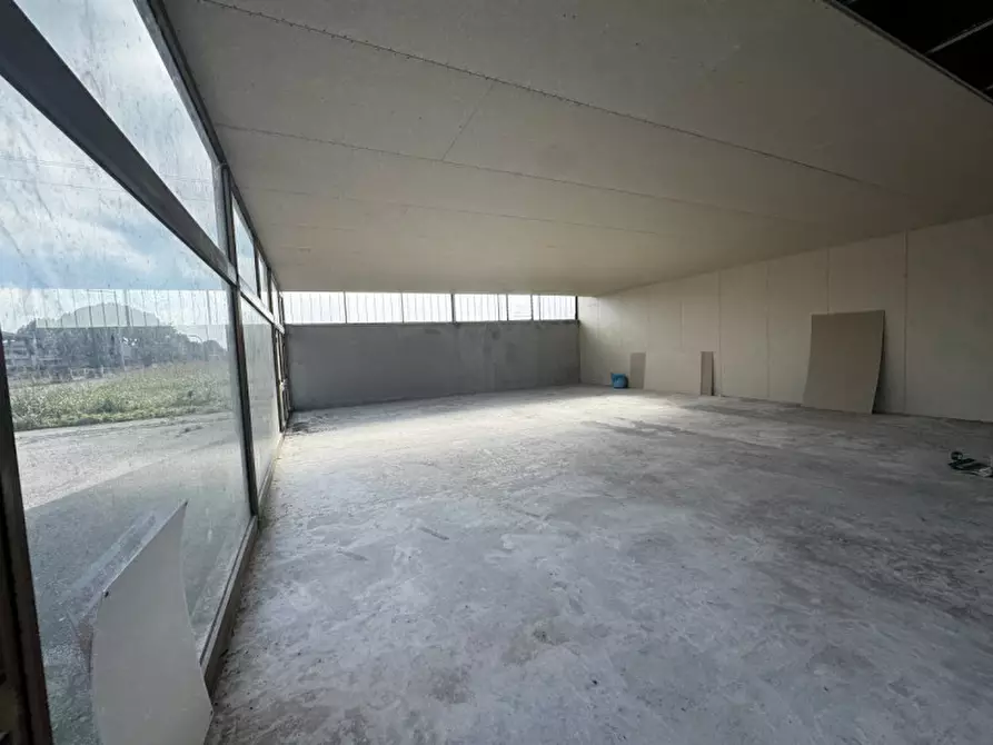 Immagine 5 di Capannone industriale in vendita  in via settepertiche 2 a Masi