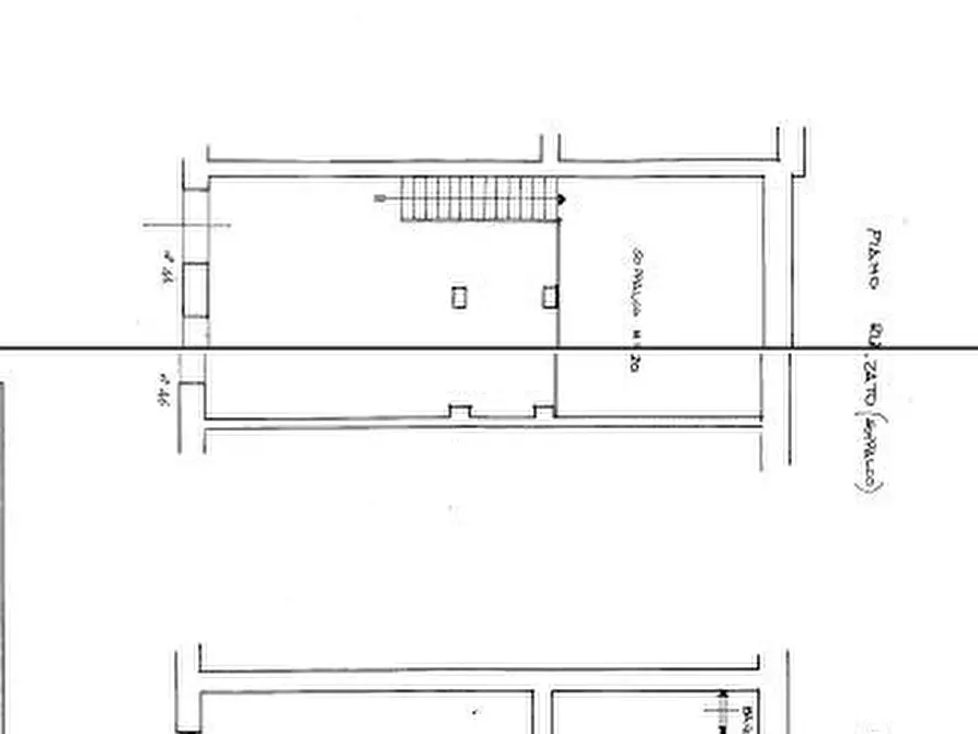 Immagine 19 di Negozio in affitto  in via Oslavia a Roma