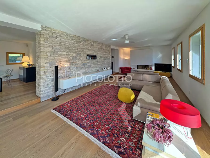 Immagine 9 di Villa in vendita  in via Italo Girardi a Borso Del Grappa