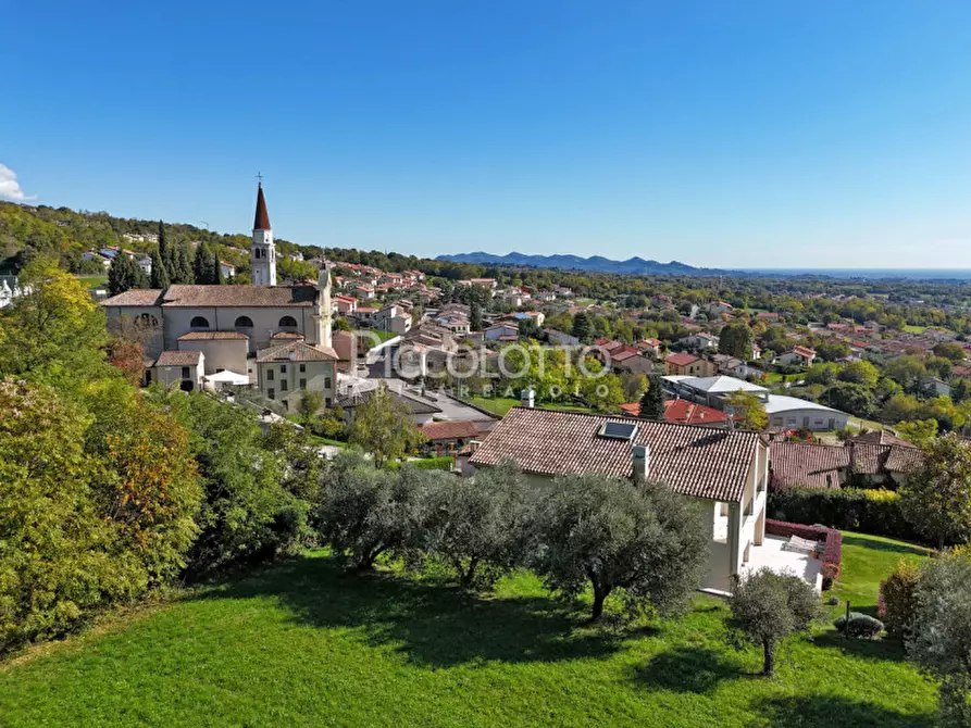 Immagine 26 di Villa in vendita  in via Italo Girardi a Borso Del Grappa