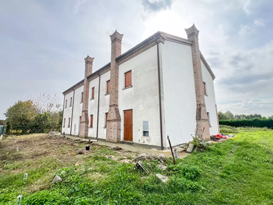 Immagine 5 di Casa bifamiliare in vendita  in Via Brentella a Arzergrande