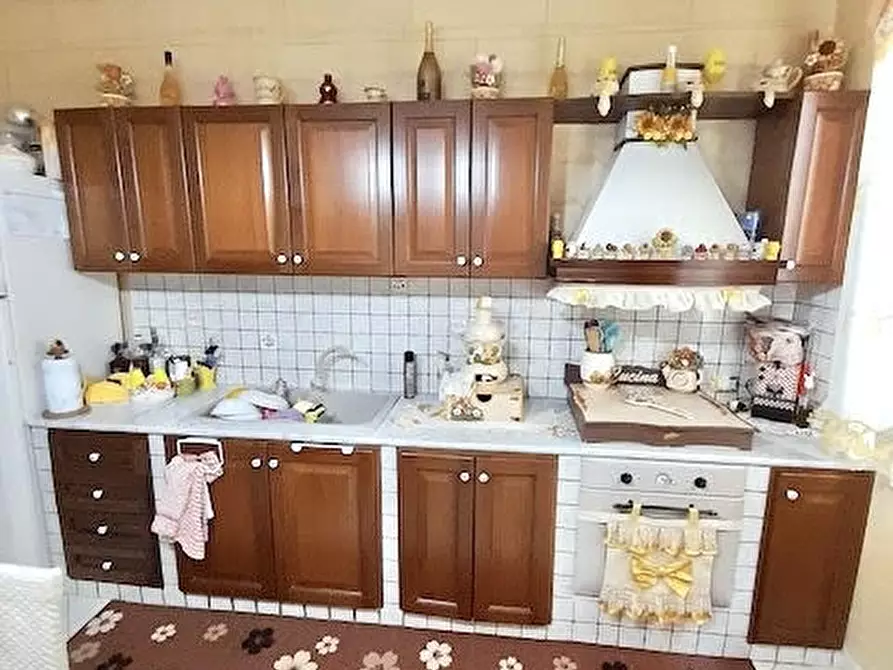 Immagine 9 di Appartamento in vendita  in VIA ROCCAZZO a Palermo