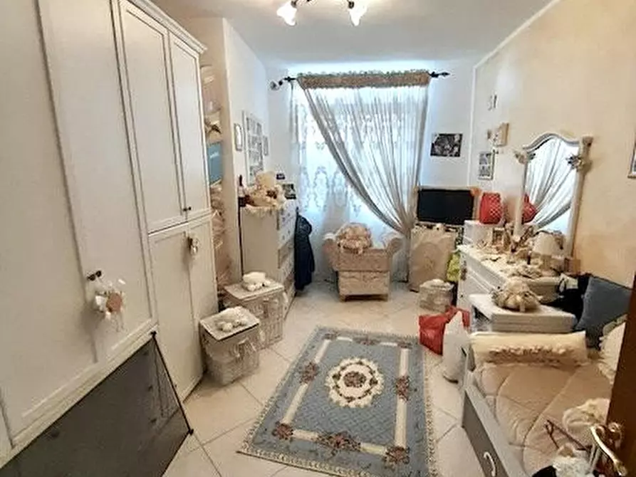 Immagine 11 di Appartamento in vendita  in VIA ROCCAZZO a Palermo