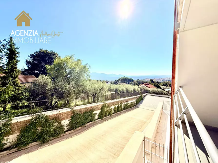 Immagine 2 di Appartamento in vendita  in Via Monte Moricone 11 a Velletri