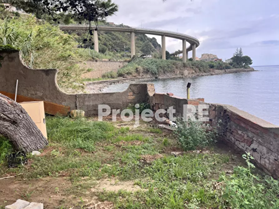 Immagine 14 di Casa indipendente in vendita  a Scilla