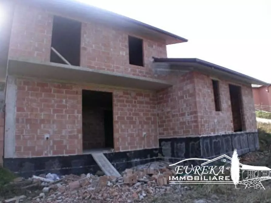 Immagine 2 di Villa in vendita  in Strada della Santocchia a Magione