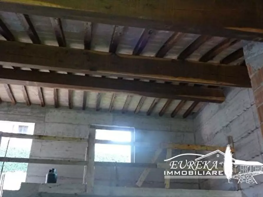 Immagine 10 di Villa in vendita  in Strada della Santocchia a Magione