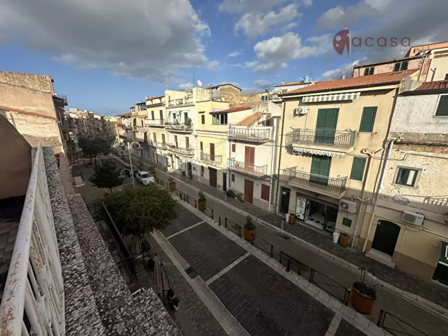 Immagine 3 di Appartamento in vendita  in Via Cesare Civello 44 a Campofelice Di Roccella