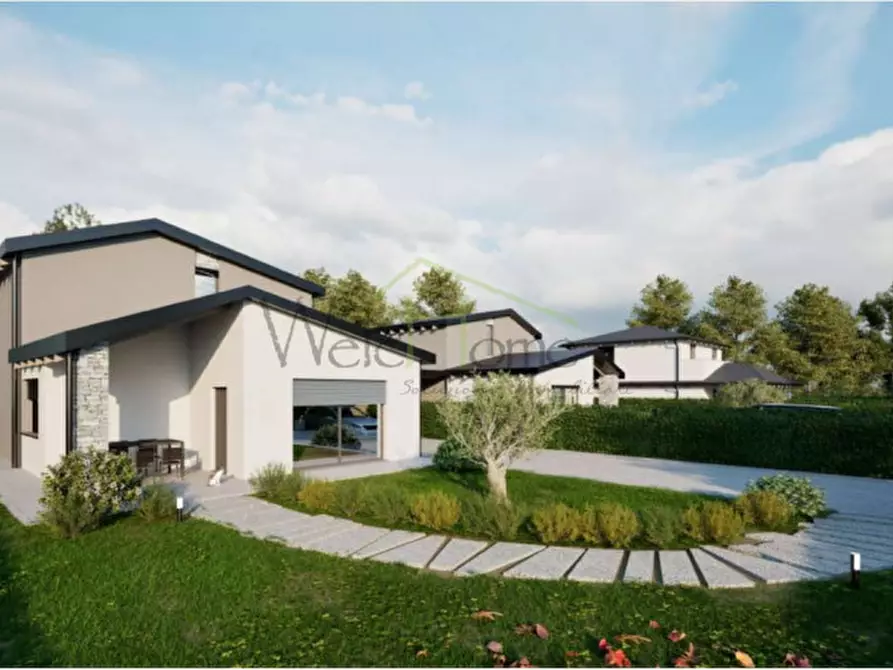 Immagine 2 di Villa in vendita  a Albavilla