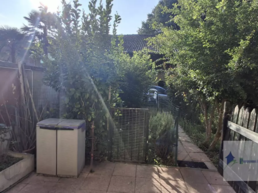 Immagine 4 di Appartamento in vendita  in Via Volta a Turbigo