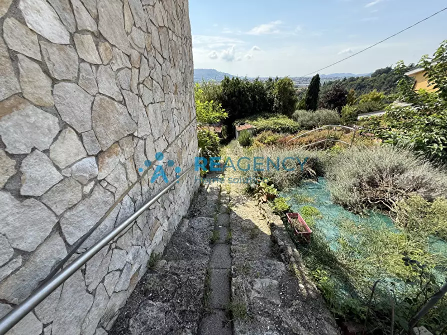 Immagine 34 di Casa indipendente in vendita  in Via Pozzetto a Creazzo