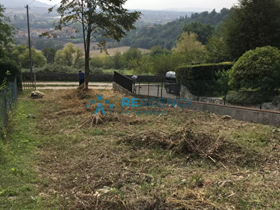 Immagine 35 di Casa indipendente in vendita  in Via Pozzetto a Creazzo