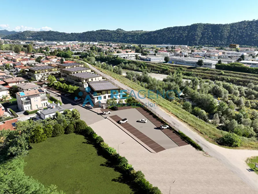 Immagine 12 di Appartamento in vendita  in via marzotto lampertico a Trissino