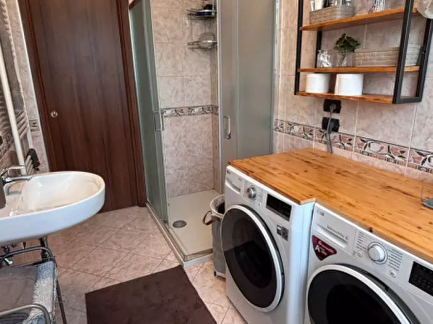 Immagine 17 di Camera in affitto  in Via Nazionale a Solesino