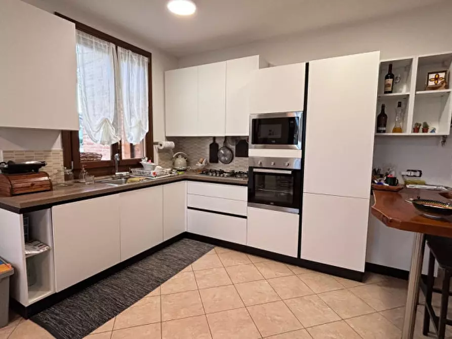 Immagine 22 di Camera in affitto  in Via Nazionale a Solesino