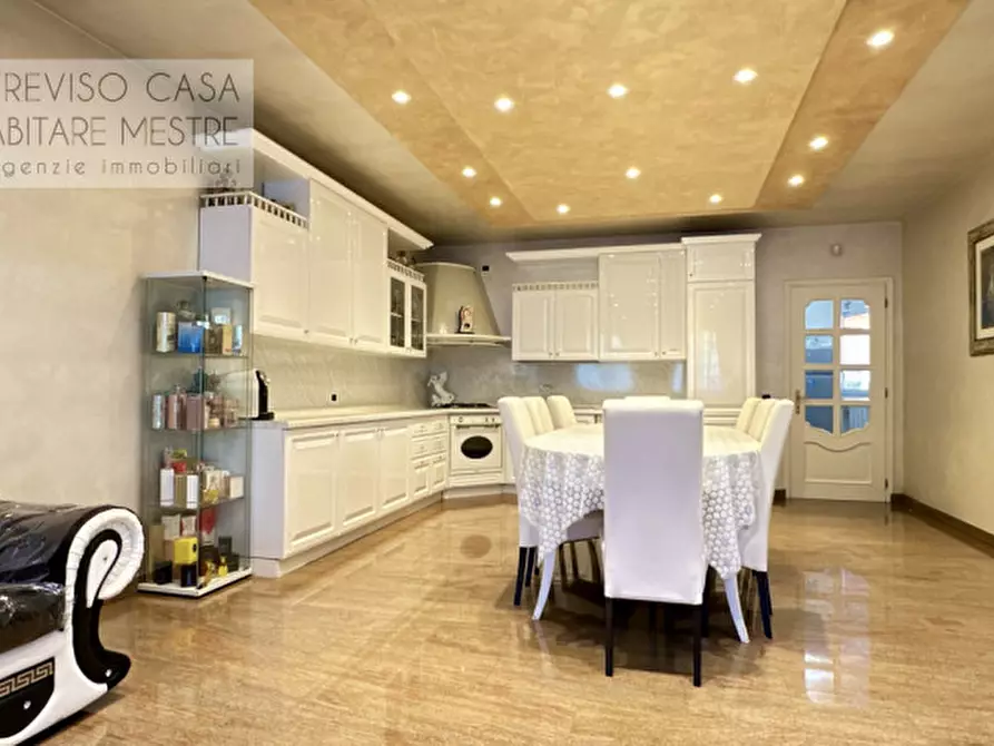 Immagine 11 di Casa bifamiliare in vendita  in Via Livenza 19/A a Paese