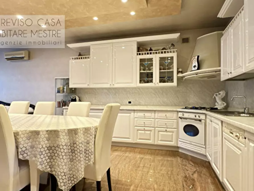 Immagine 12 di Casa bifamiliare in vendita  in Via Livenza 19/A a Paese